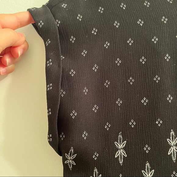 Pink Rose Black and White Boho Pattern Blouse with Rolled Sleeve Detail size S - Picture 3 of 8